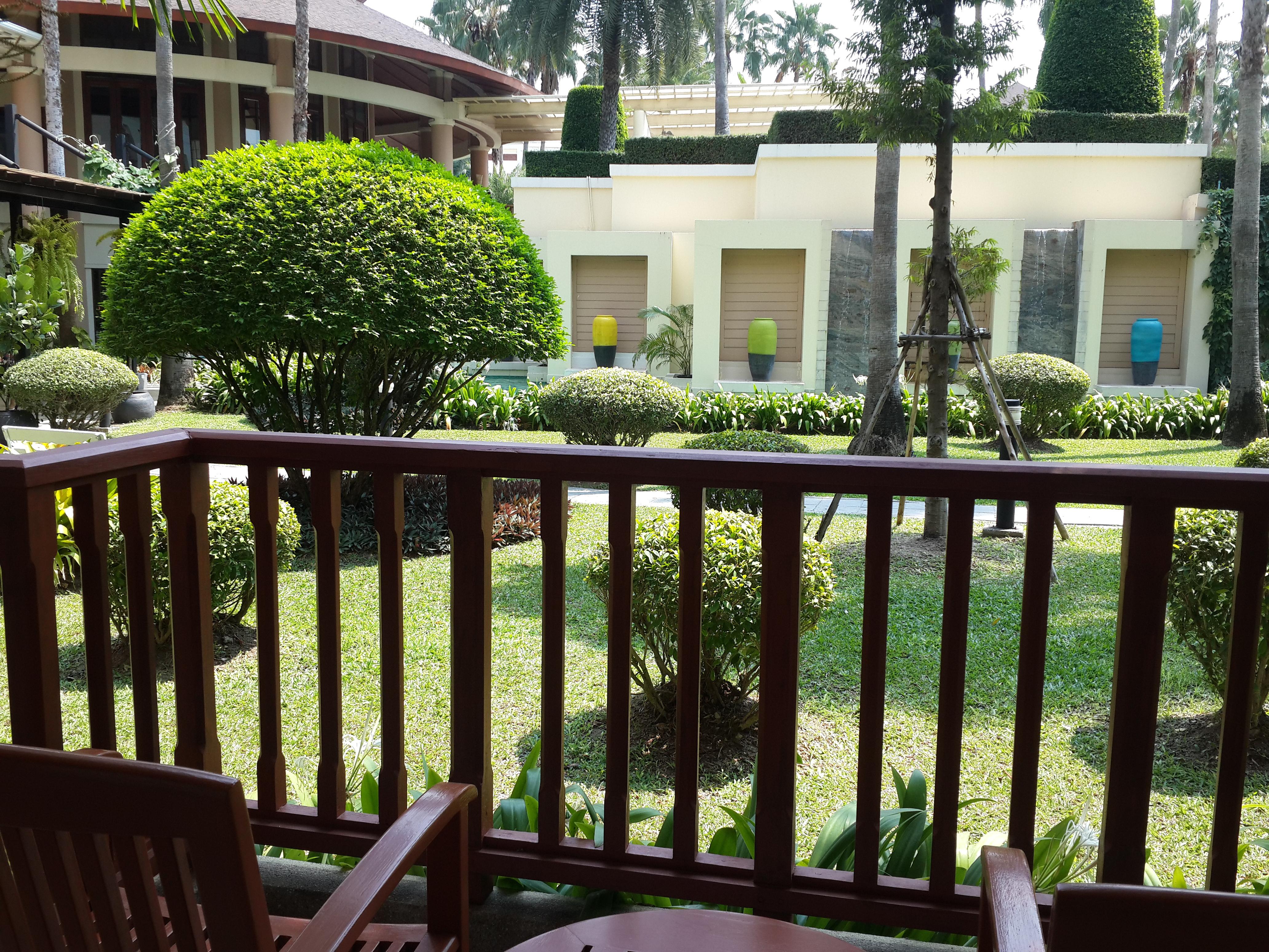 The Tide Resort Bangsaen Eksteriør billede