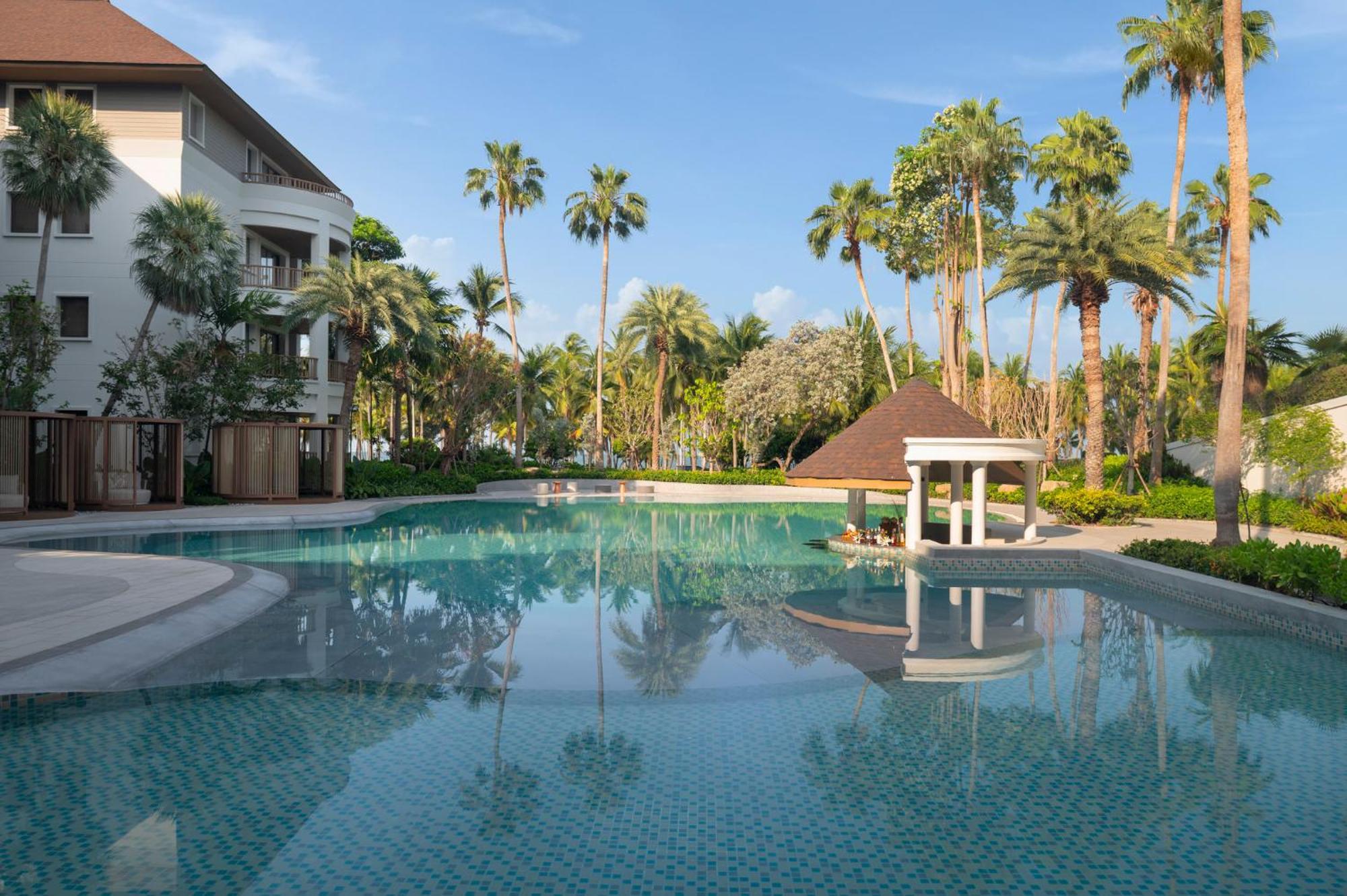 The Tide Resort Bangsaen Eksteriør billede